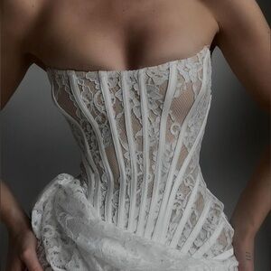 Heiress Beverly Hills White Lace Corset